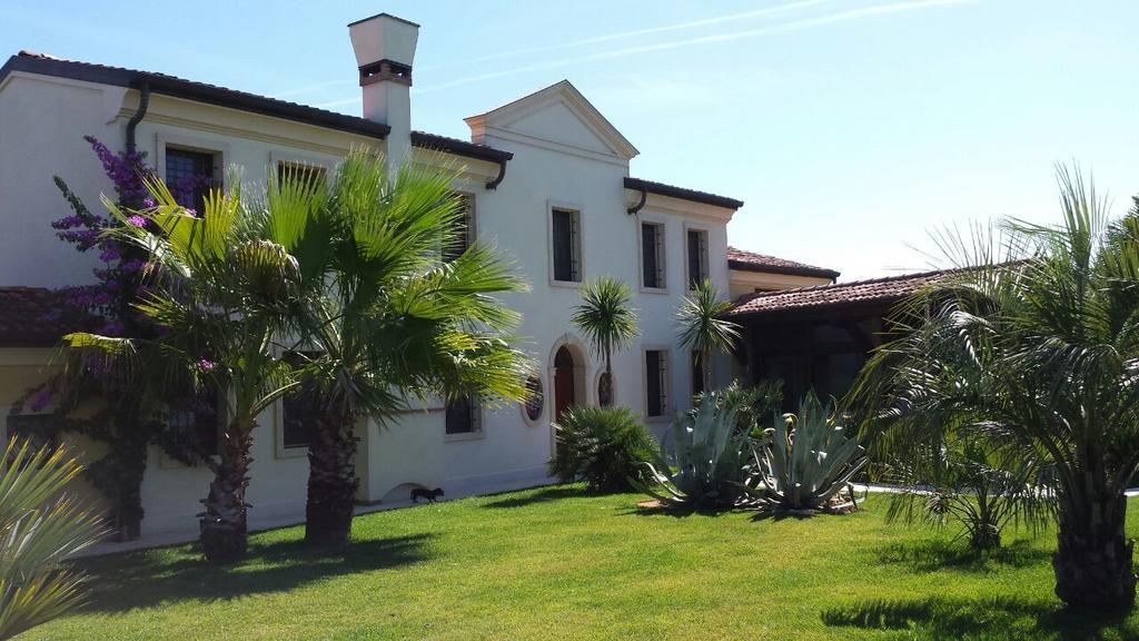 B&B "Corte San Tomaso" Леньяго Экстерьер фото